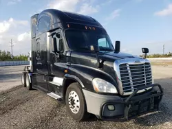 Vehiculos salvage en venta de Copart Chicago: 2016 Freightliner Cascadia 125