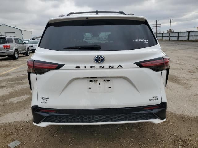 2021 Toyota Sienna XSE