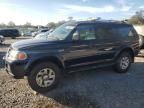 2003 Mitsubishi Montero Sport XLS