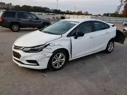 Vehiculos salvage en venta de Copart Dunn, NC: 2017 Chevrolet Cruze LT