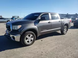 Vehiculos salvage en venta de Copart Dunn, NC: 2012 Toyota Tundra Crewmax SR5