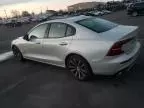 2021 Volvo S60 T5 Momentum