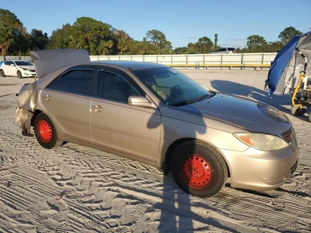 2004 Toyota Camry LE