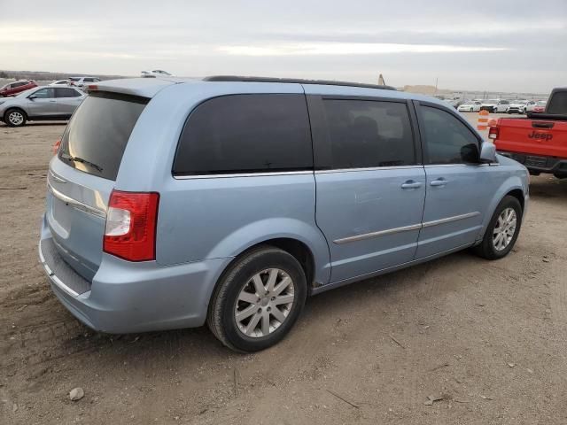 2013 Chrysler Town & Country Touring