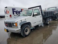 Salvage Trucks for sale at auction: 1993 GMC Sierra C2500