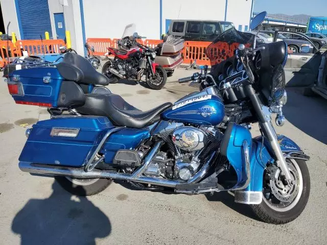 2006 Harley-Davidson Flhtcui