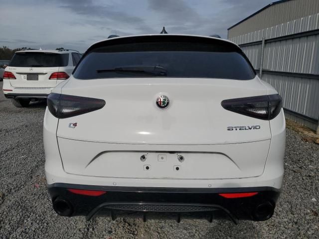 2024 Alfa Romeo Stelvio TI