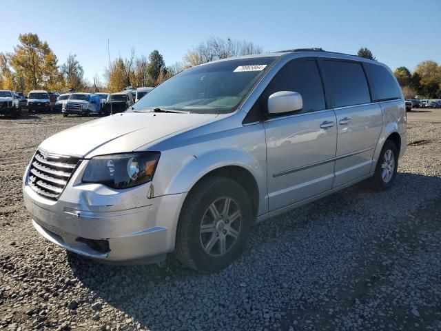 2010 Chrysler Town & Country Touring