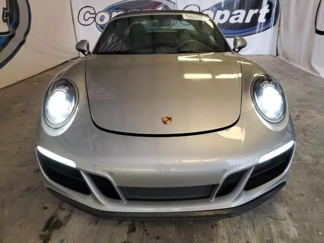 2019 Porsche 911 Targa 4S