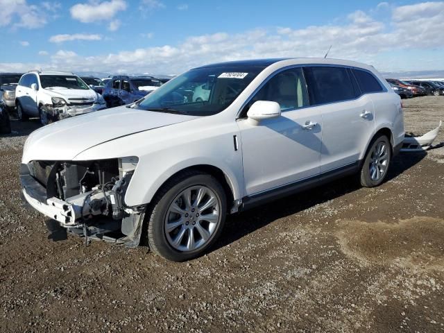 2016 Lincoln MKT