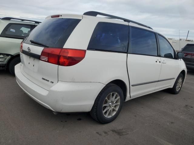 2004 Toyota Sienna CE