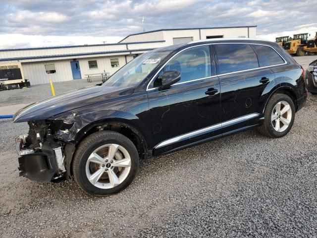 2022 Audi Q7 Premium