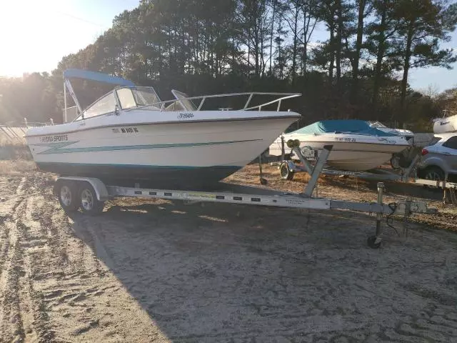 1997 Hydra Sport 1880 OC