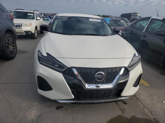 2022 Nissan Maxima SV