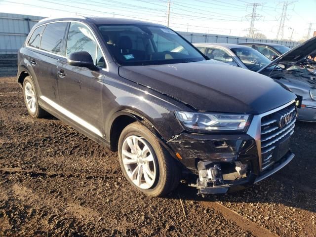 2017 Audi Q7 Premium Plus