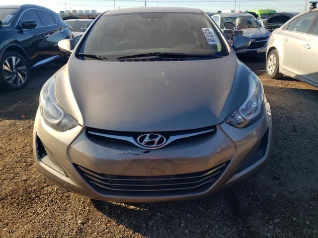 2016 Hyundai Elantra SE