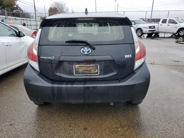 2016 Toyota Prius C