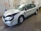 2005 Ford Taurus SE