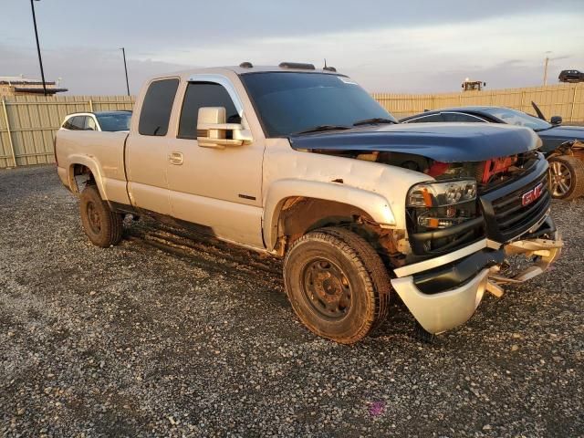 2004 GMC Sierra K2500 Heavy Duty