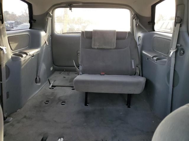 2004 Toyota Sienna CE