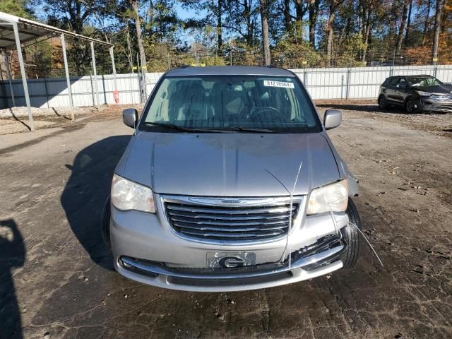 2013 Chrysler Town & Country Touring