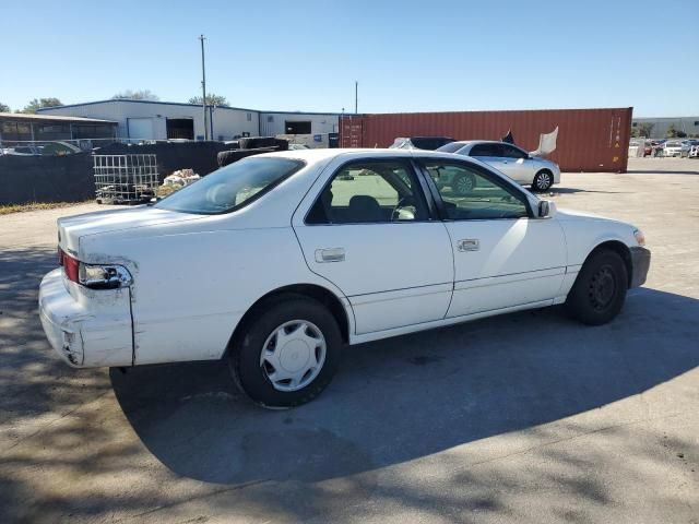 2000 Toyota Camry CE