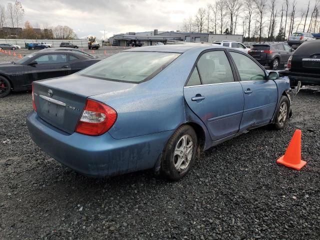 2004 Toyota Camry LE