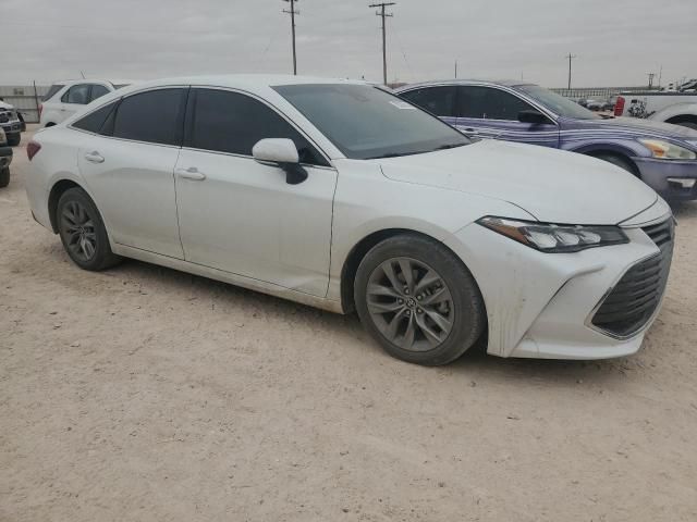 2022 Toyota Avalon XLE