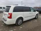 2013 Chrysler Town & Country Limited