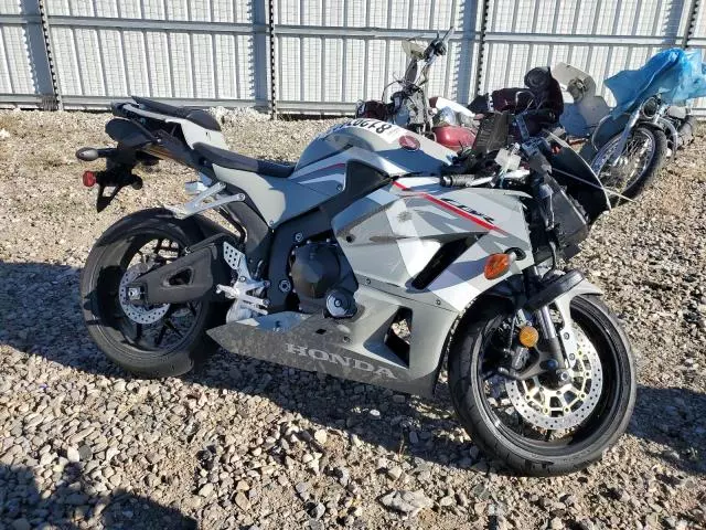 2025 Honda CBR600 RR