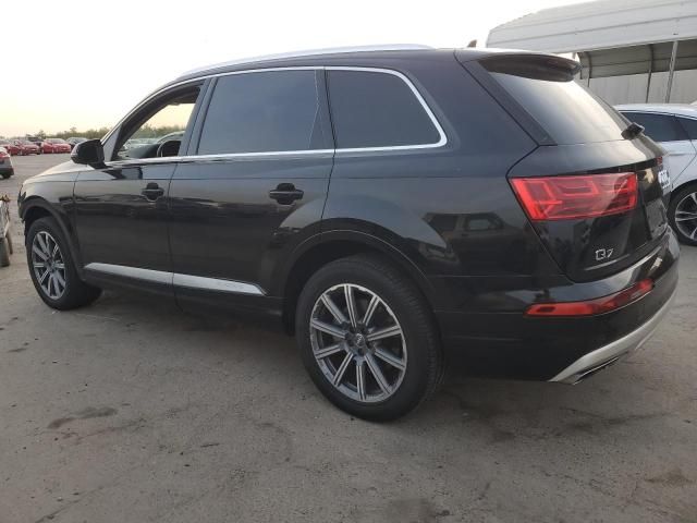 2018 Audi Q7 Premium Plus