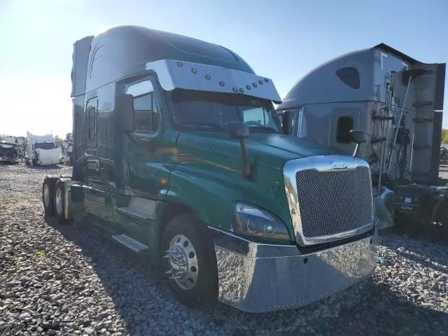 2016 Freightliner Cascadia 125