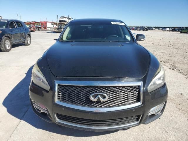 2018 Infiniti Q70 3.7 Luxe