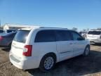 2012 Chrysler Town & Country Limited