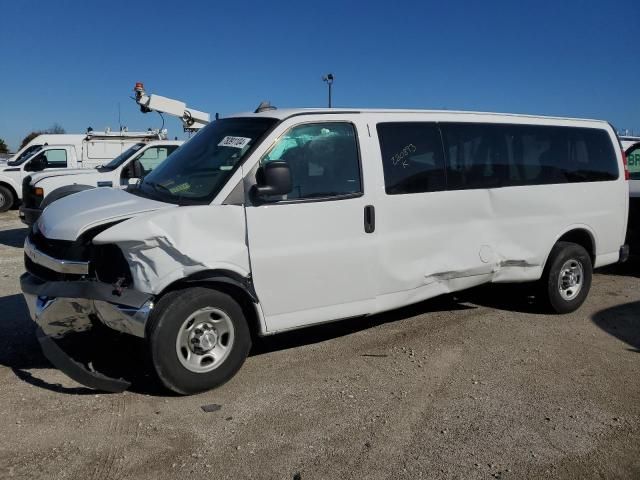 2017 Chevrolet Express G3500 LT