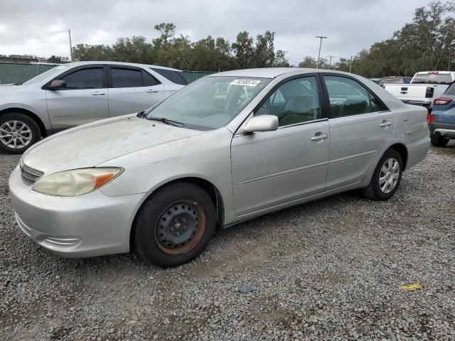 2004 Toyota Camry LE