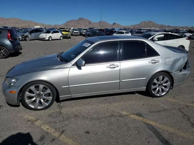 2002 Lexus IS 300