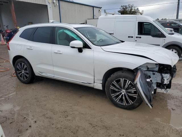 2022 Volvo XC60 B5 Inscription