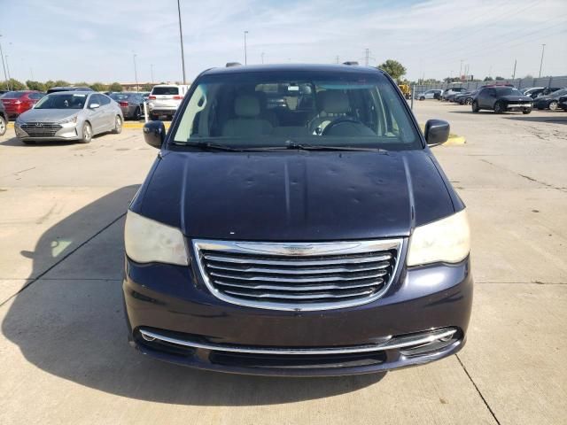 2011 Chrysler Town & Country Touring L