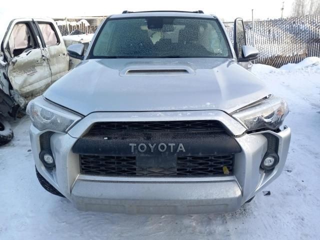 2023 Toyota 4runner SE