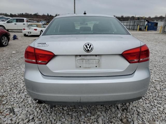 2013 Volkswagen Passat S