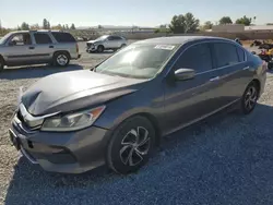 Carros salvage sin ofertas aún a la venta en subasta: 2016 Honda Accord LX