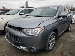 Salvage cars for sale from Copart Cahokia Heights, IL: 2015 Mitsubishi Outlander SE