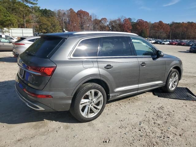 2021 Audi Q7 Premium Plus