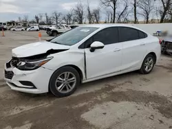 Vehiculos salvage en venta de Copart Bridgeton, MO: 2017 Chevrolet Cruze LT