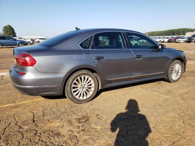 2016 Volkswagen Passat SE