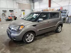 KIA Vehiculos salvage en venta: 2011 KIA Soul +