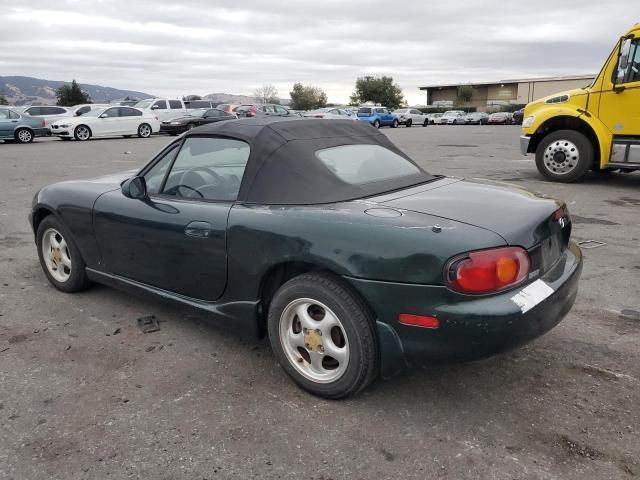 2000 Mazda MX-5 Miata Base