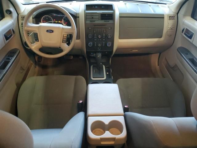 2010 Ford Escape XLS