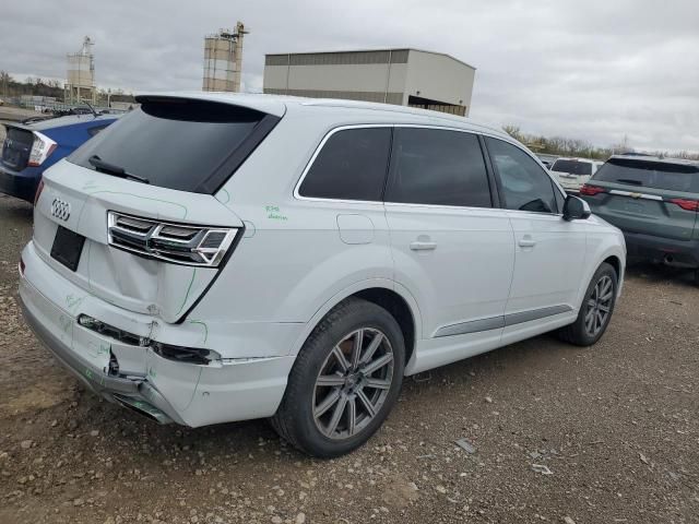 2019 Audi Q7 Premium Plus